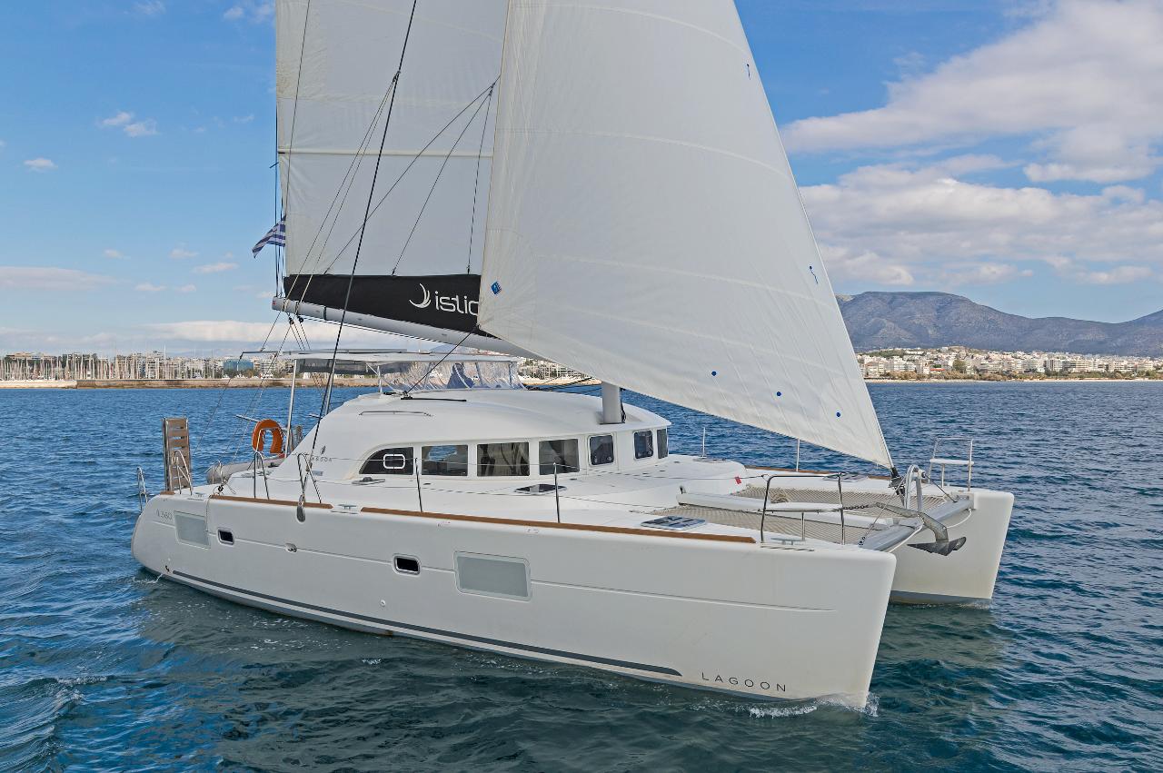 Najam Lagoon 380 S2 - 4 + 2 cab. "Eleven" u destinaciji Krf | Nautilus - Slika 3