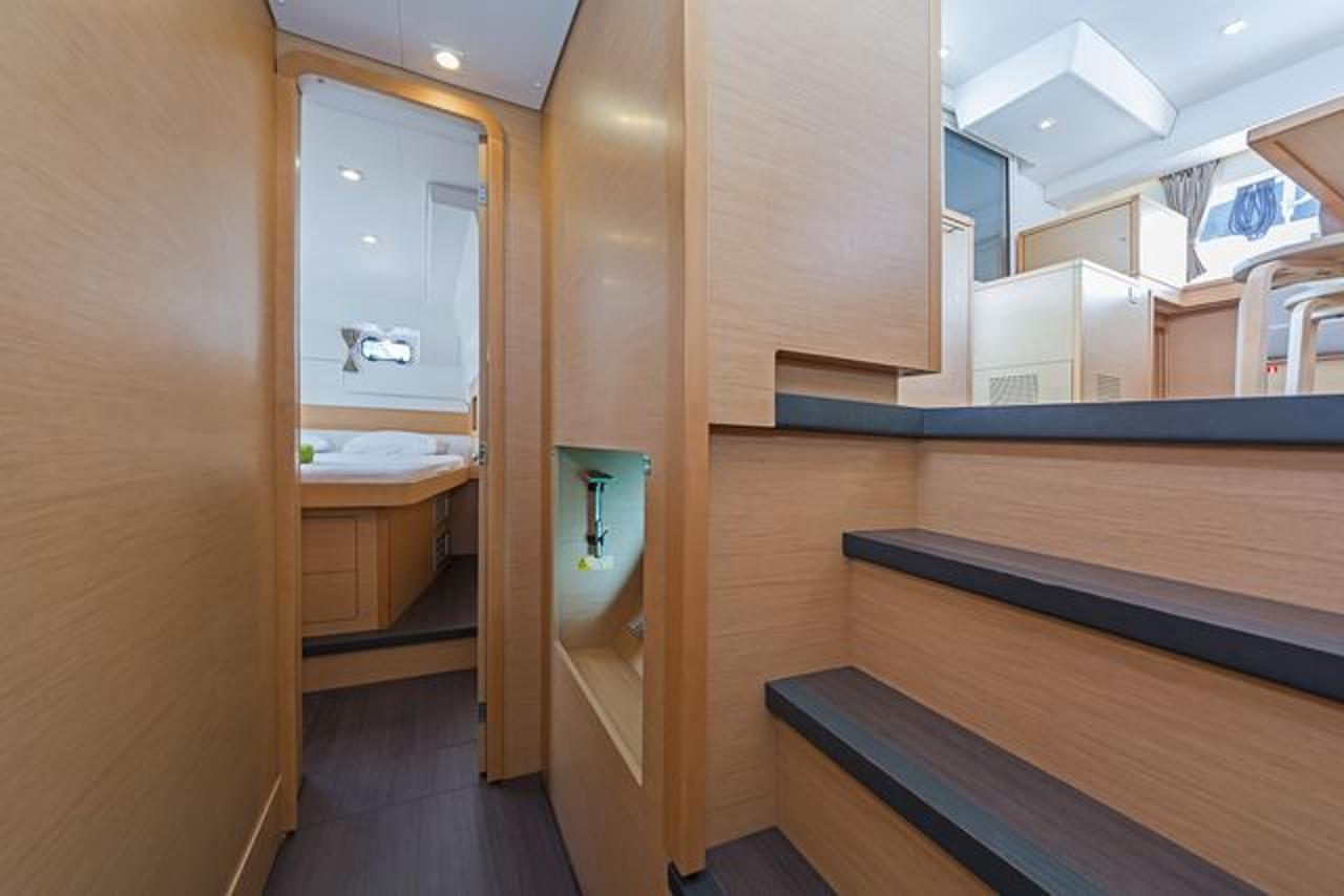 Charter Lagoon 400 S2 - 4 + 2 cab. "Libre" in Lavreotiki Municipal Unit | Nautilus - Slika 4