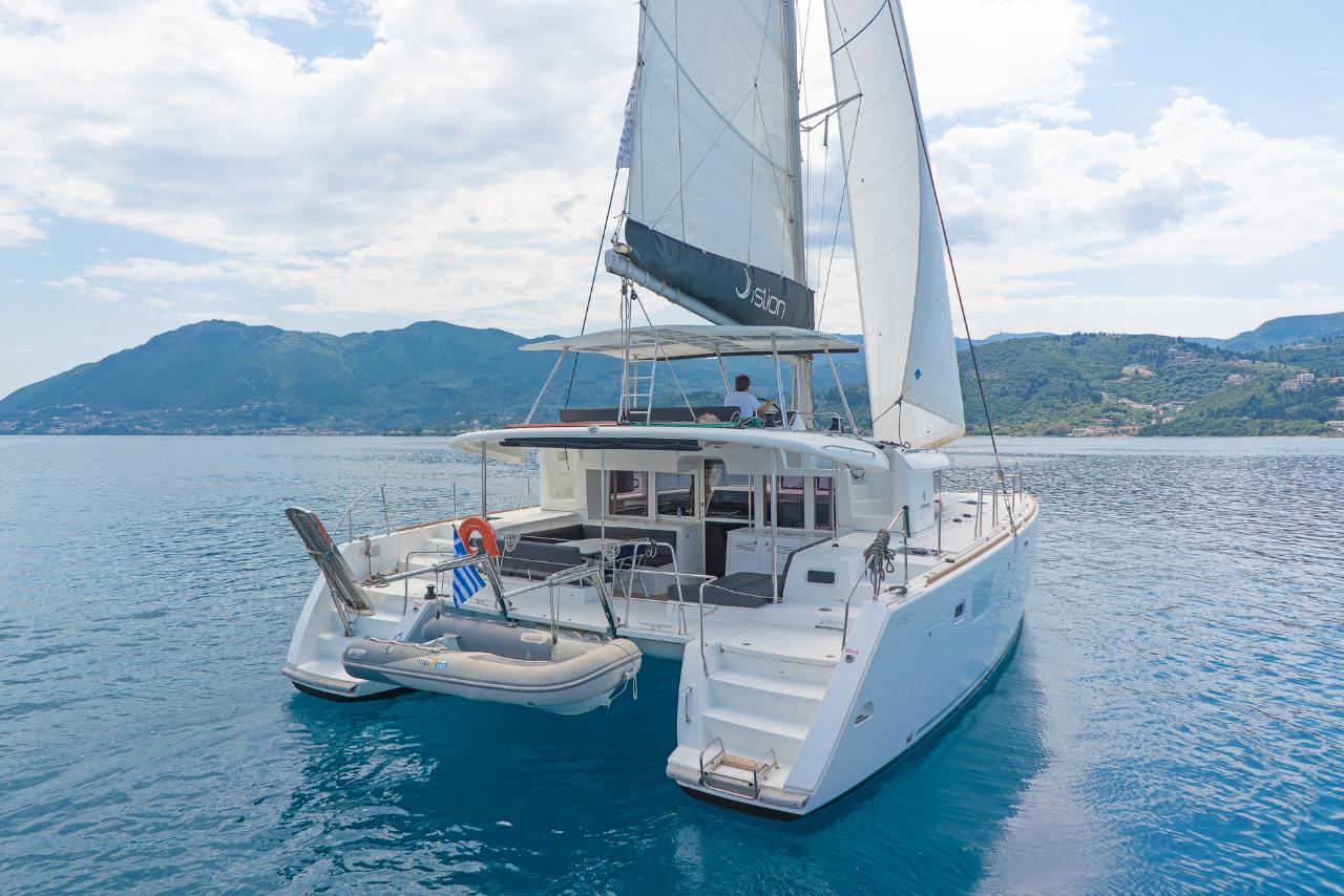 Charter Lagoon 450 F - 4 + 2 cab. "Cassiopeia II" in Krf | Nautilus - Slika 4