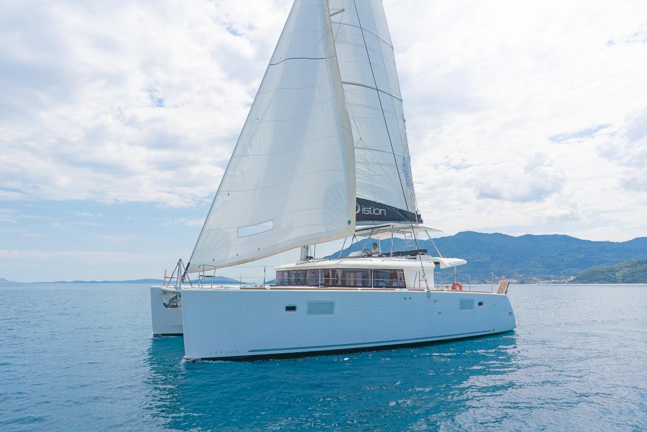 Najam Lagoon 450 F - 4 + 2 cab. "Kon-Tiki" u destinaciji Preveza | Nautilus