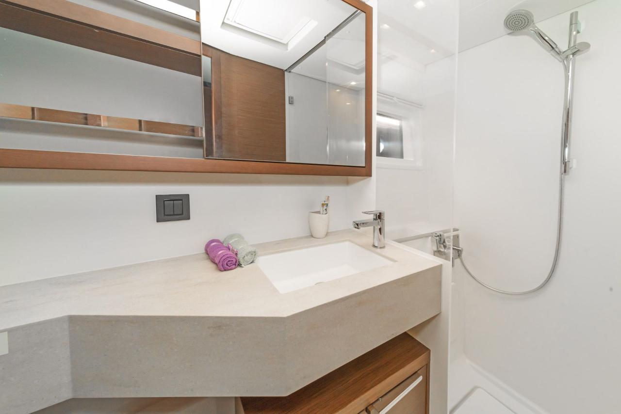 Najam Lagoon 46 - 4 + 2 cab. "Nefeli" u destinaciji Volos | Nautilus - Slika 4