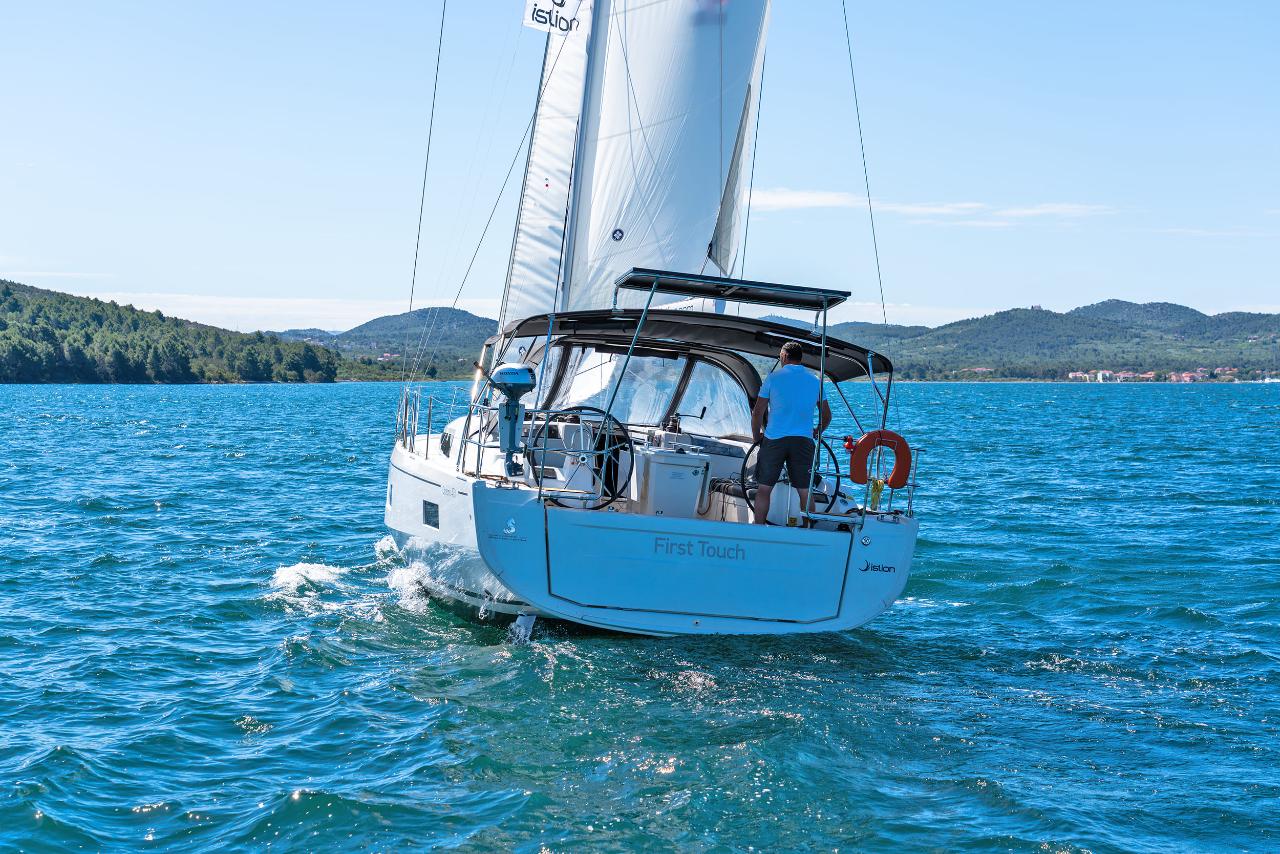 Charter Oceanis 40.1 - 3 cab. "First Touch" in Skradin | Nautilus - Slika 4