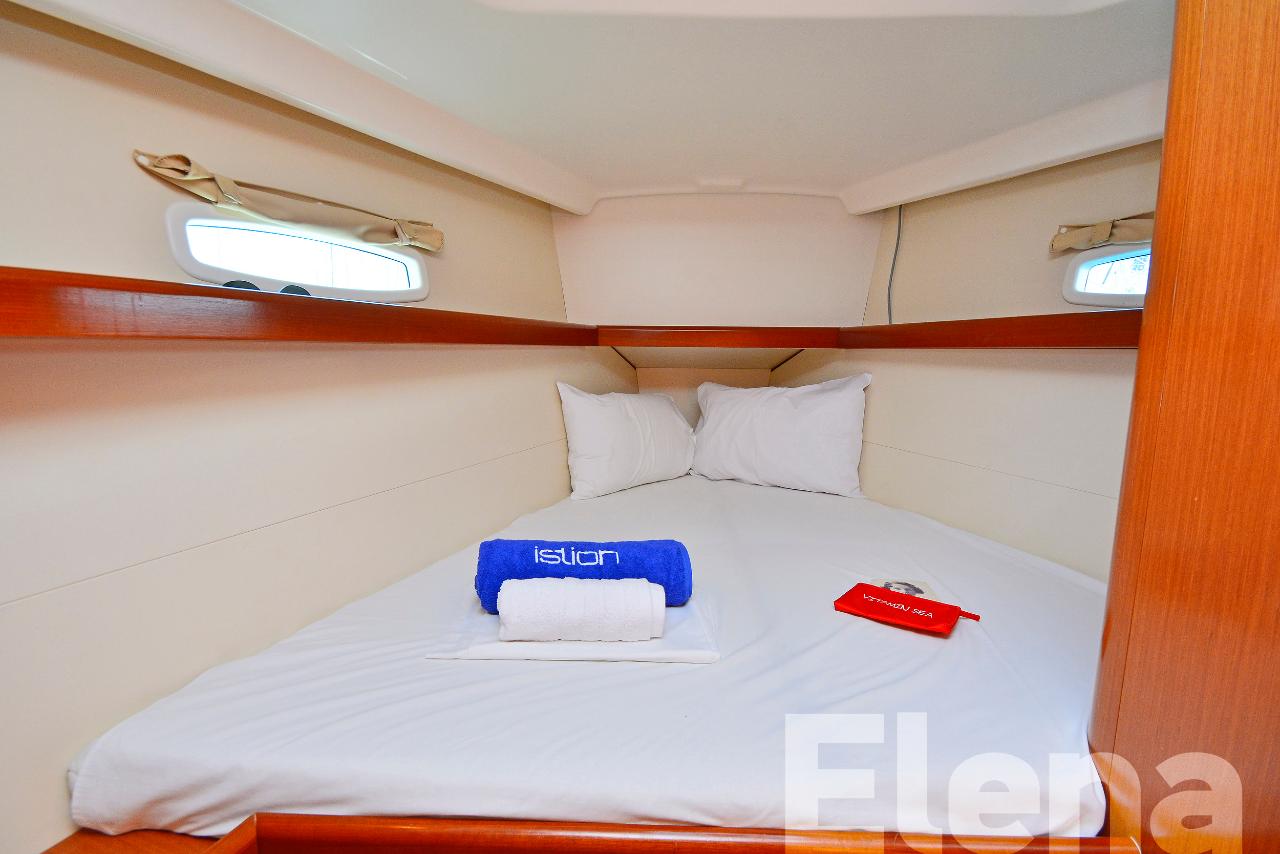 Charter Oceanis 43 "Elena" in Alimos | Nautilus - Slika 3