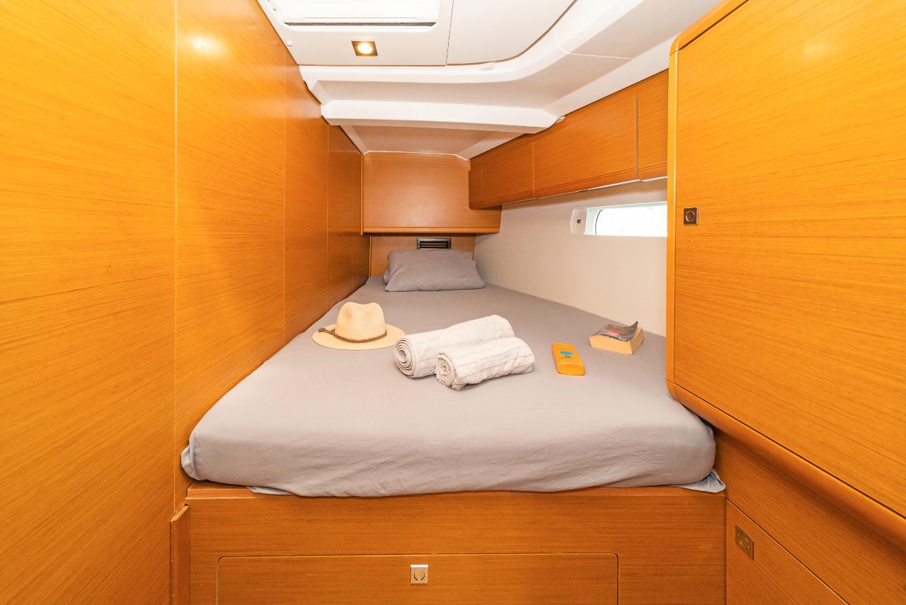 Najam Sun Odyssey 519 - 5 + 1 cab. "Eva" u destinaciji Parikia | Nautilus - Slika 4