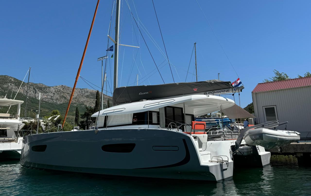 Najam Excess 14 - 4 + 2 cab. "Blue Kiss" u destinaciji Dubrovnik | Nautilus - Slika 3
