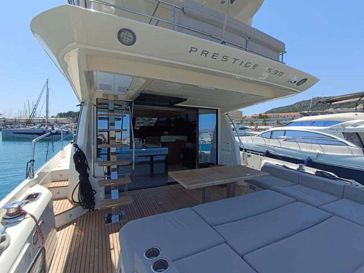 Noleggio Prestige 590 Flybridge - 3 + 1 cab.	 "Tereza" a Split | Nautilus - Slika 4