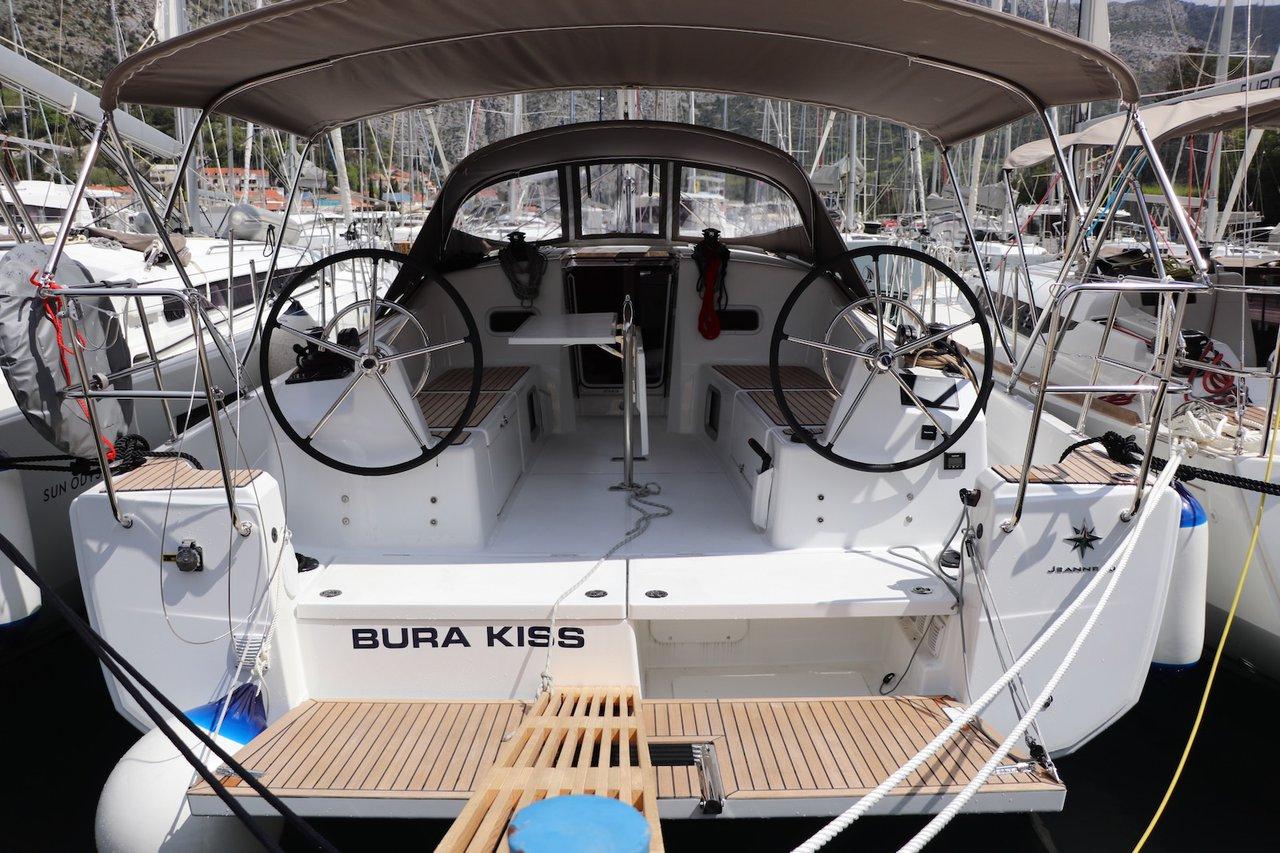 Noleggio Sun Odyssey 380 - 3 cab. "Bura Kiss" a Dubrovnik | Nautilus - Slika 4