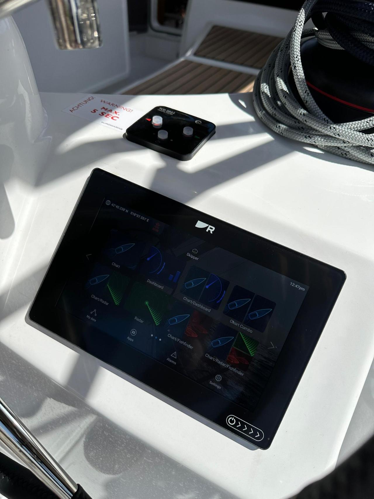 Najam Sun Odyssey 410 - 3 cab. "Bobo" u destinaciji Dubrovnik | Nautilus - Slika 4