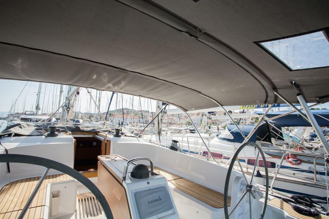 Charter Bavaria Cruiser 46 - 4 cab. "Set Point" in Trogir | Nautilus - Slika 3