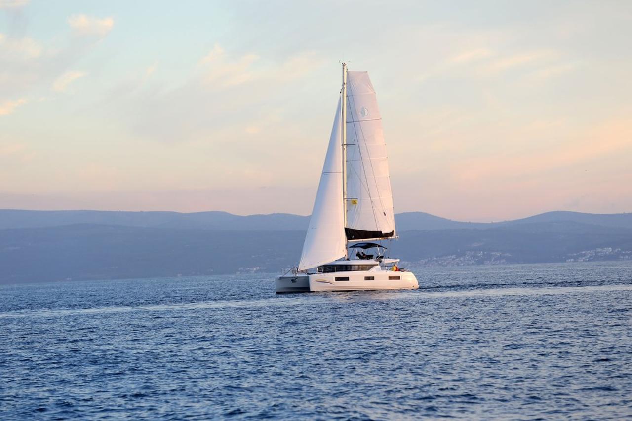 Najam Lagoon 46 - 4 + 2 cab. "Lady Point" u destinaciji Trogir | Nautilus - Slika 3