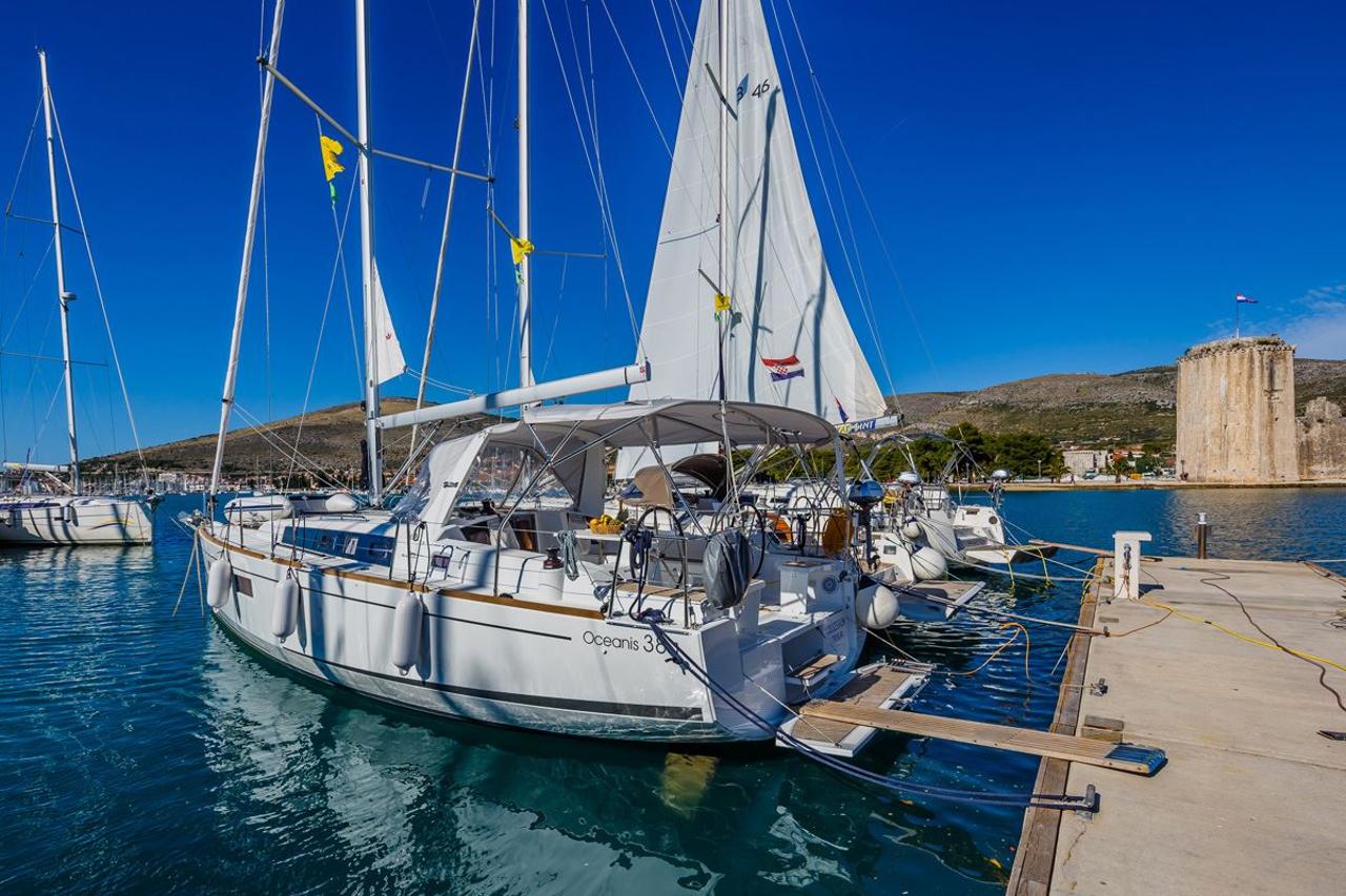 Najam Oceanis 38.1 "Obsession" u destinaciji Dubrovnik | Nautilus - Slika 3