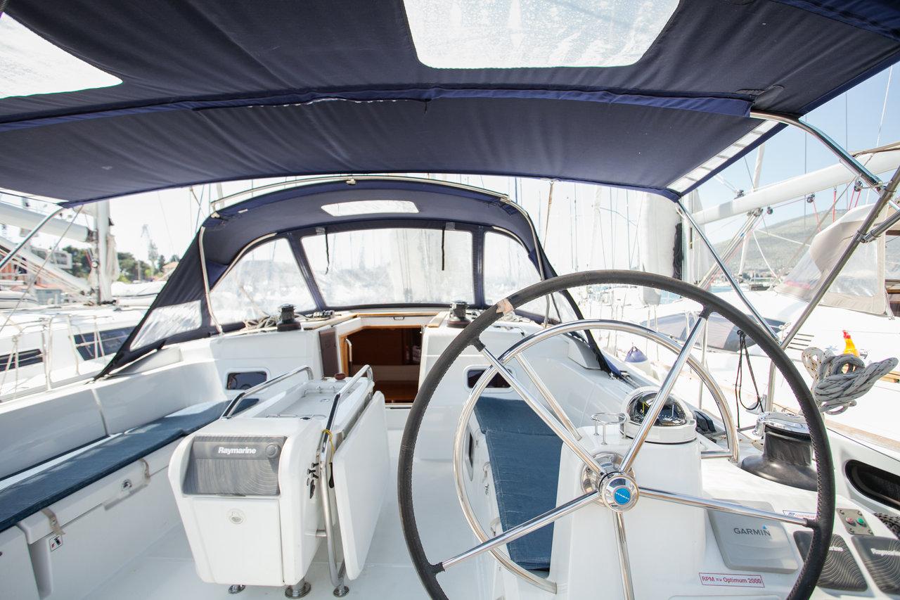 Najam Sun Odyssey 509 - 5 + 1 cab. "Rock Point" u destinaciji Dubrovnik | Nautilus - Slika 3