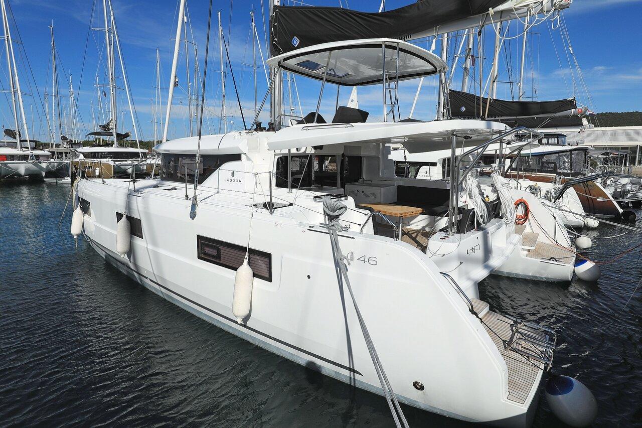 Najam Lagoon 46 - 4 + 2 cab. "Deepsea" u destinaciji Sukošan | Nautilus - Slika 4