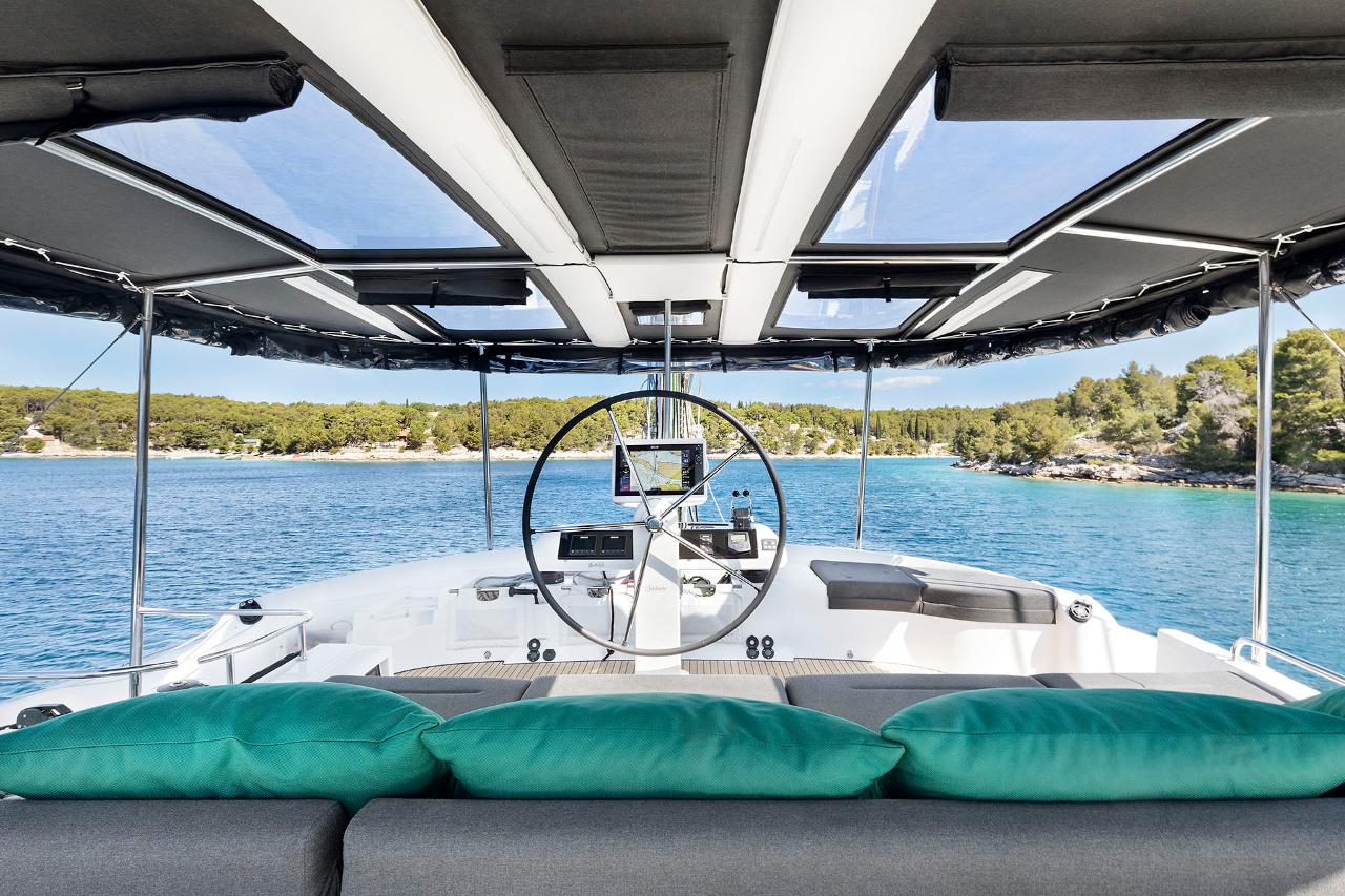 Najam Lagoon 52 F OW - 3 + 2 cab. "Emerald Gemini" u destinaciji Kaštela | Nautilus - Slika 4