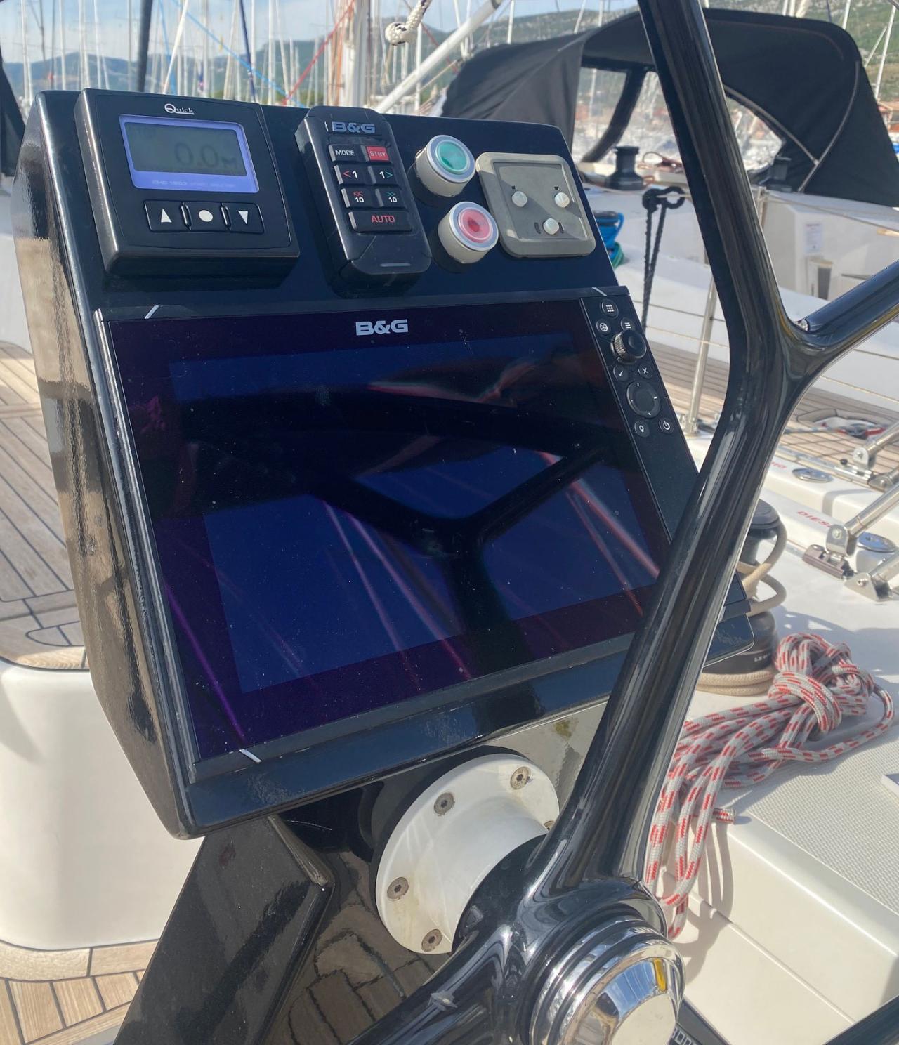 Najam More 55 "Lia of Sweden" u destinaciji Kaštela | Nautilus - Slika 3