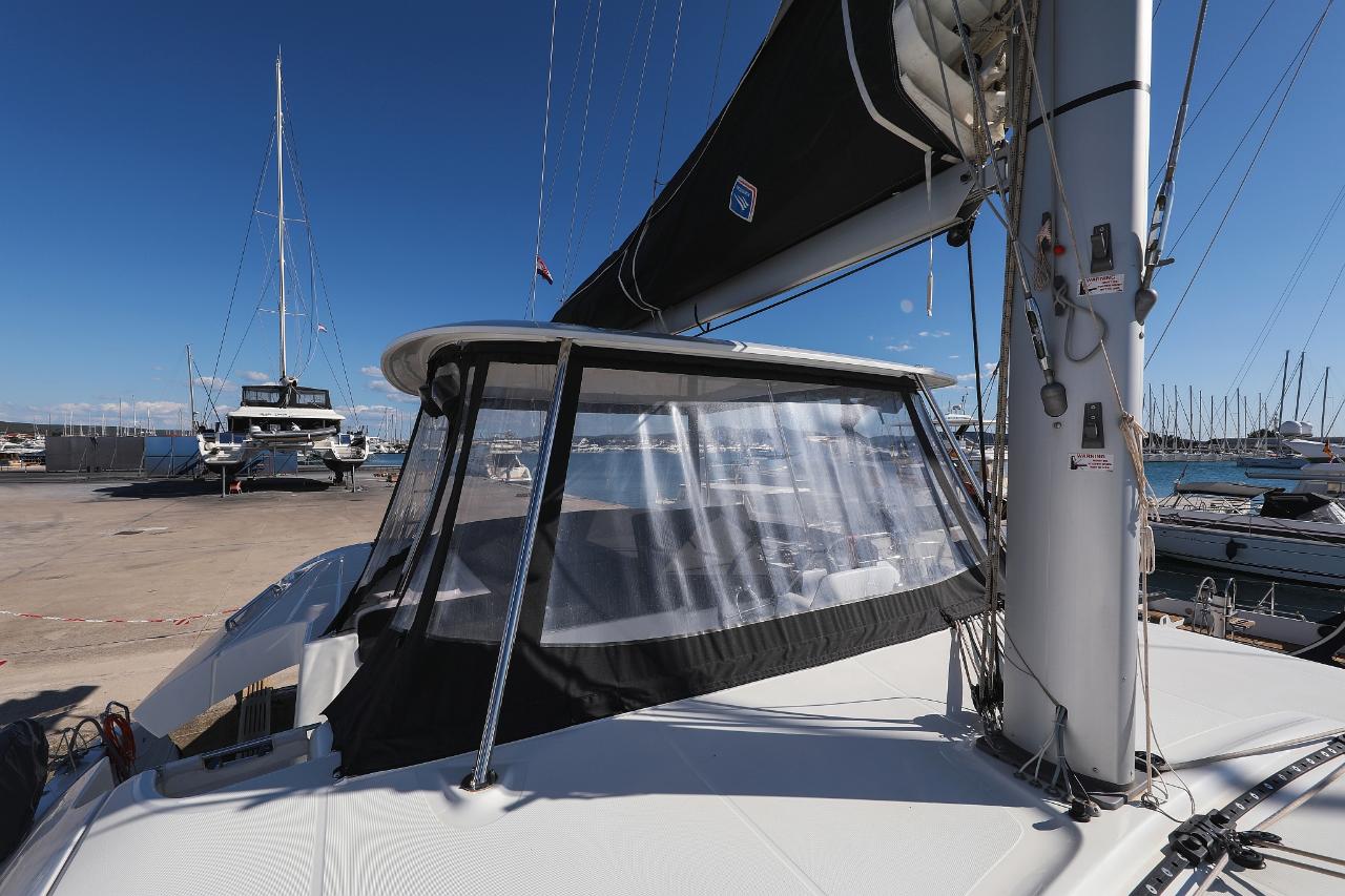 Najam Lagoon 46 - 4 + 2 cab. "Nuvola" u destinaciji Sukošan | Nautilus - Slika 4