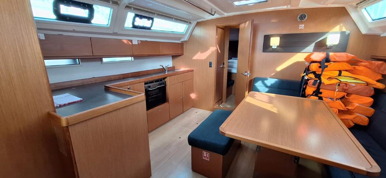 Najam Bavaria Cruiser 46 - 4 cab. "Galeb" u destinaciji Trogir | Nautilus - Slika 3