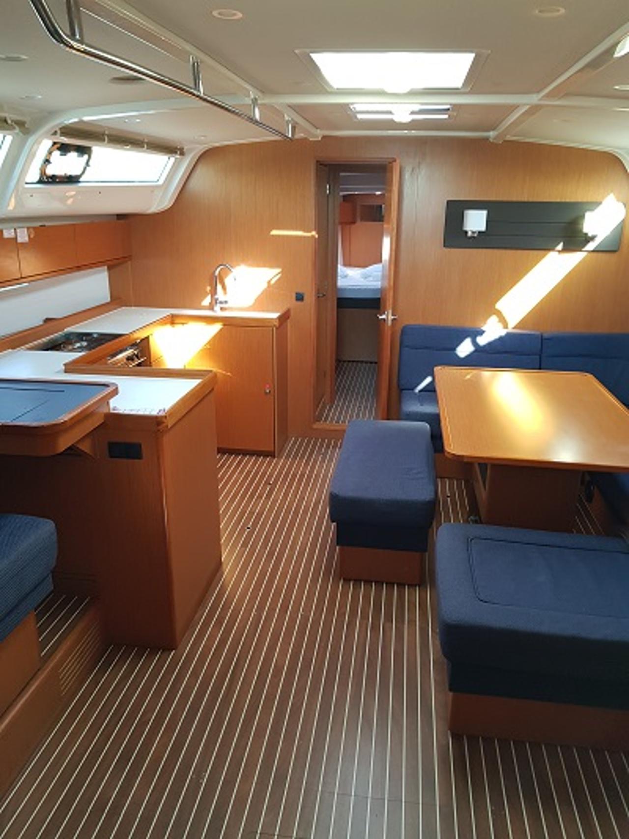 Najam Bavaria Cruiser 51 "Kondor" u destinaciji Trogir | Nautilus - Slika 4
