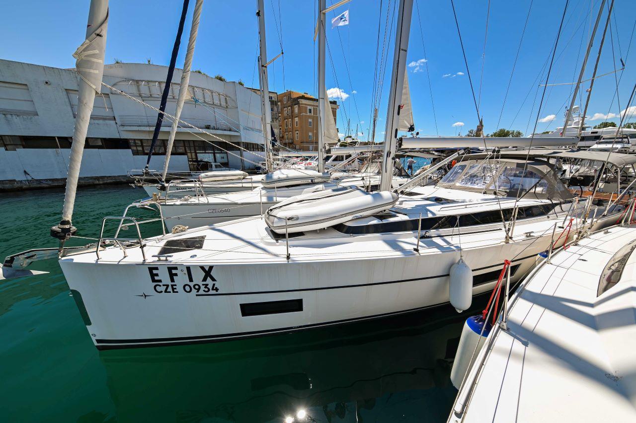 Noleggio Bavaria C45 - 3 cab. "Efix" a Zadar | Nautilus - Slika 4