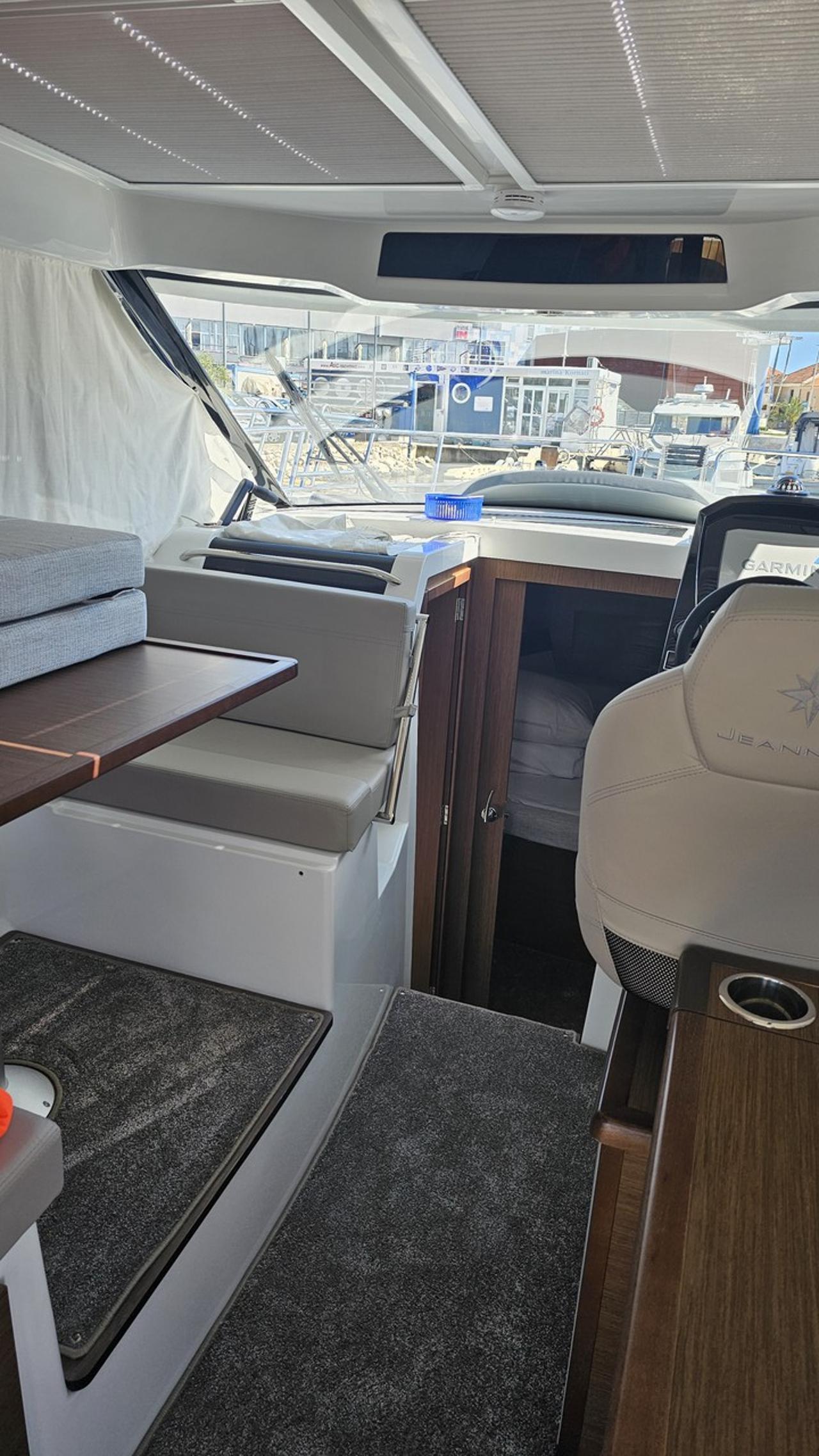 Najam Merry Fisher 895 - 2 cab. "Infinity" u destinaciji Biograd na Moru | Nautilus - Slika 4