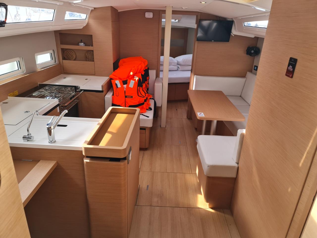 Noleggio Sun Odyssey 410 - 3 cab. "Rea" a Biograd na Moru | Nautilus - Slika 4