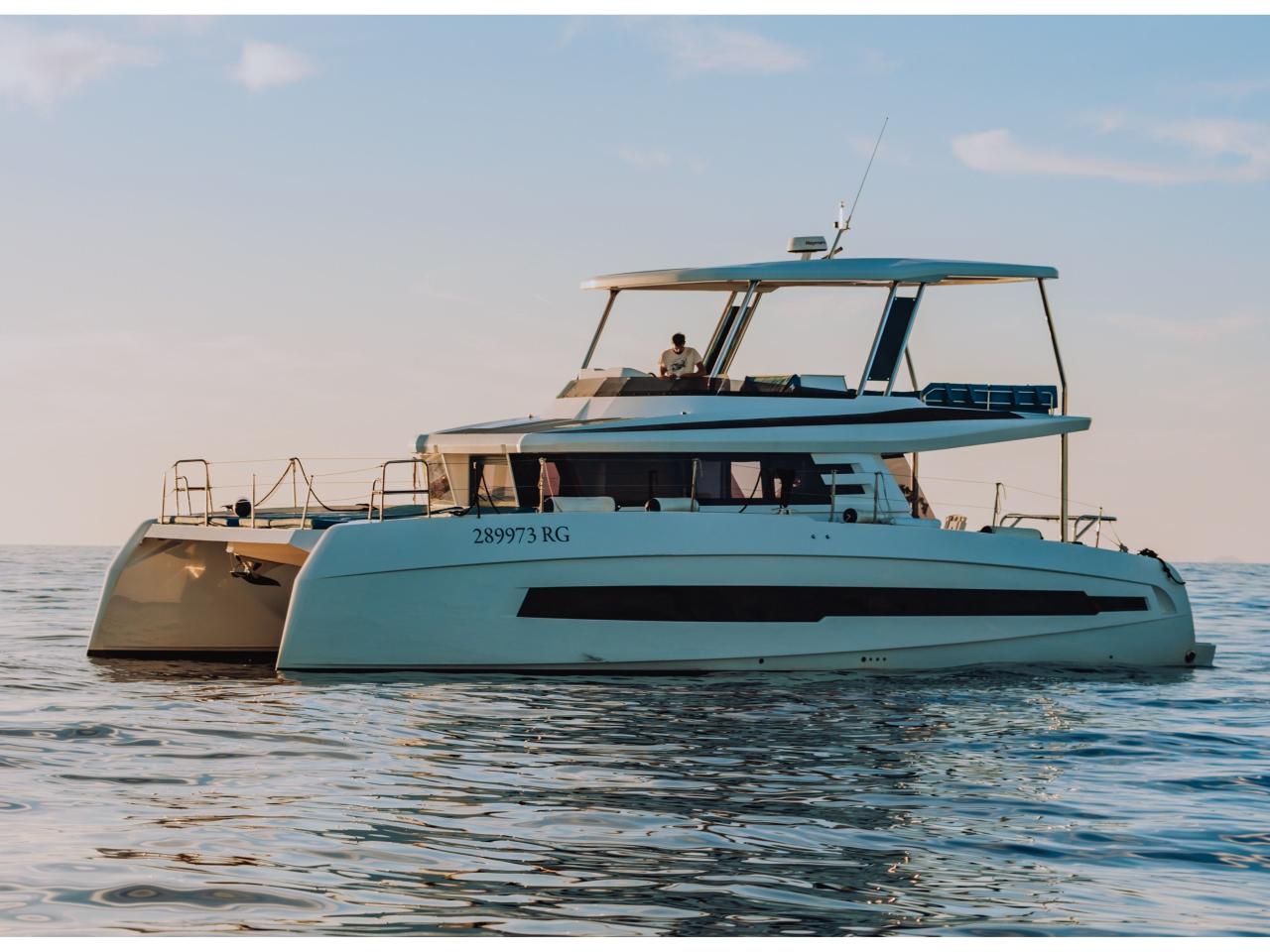 Cervetti 44 Power - 4 + 1 cab. - Abuzz - Primošten - Marina Kremik