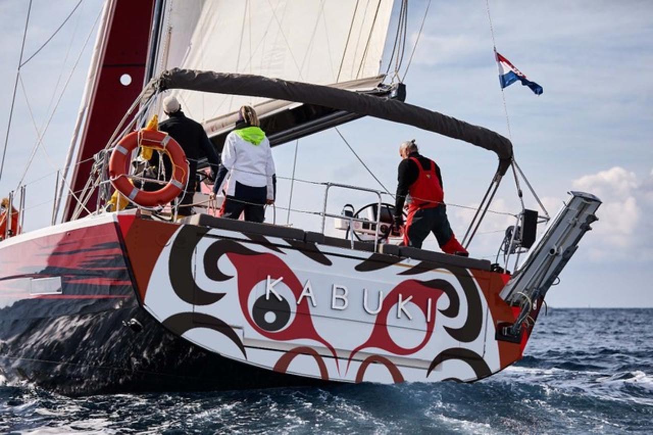 Charter Dufour Exclusive 56 - 3 + 1 cab. "Kabuki - OW" in Primošten | Nautilus - Slika 3