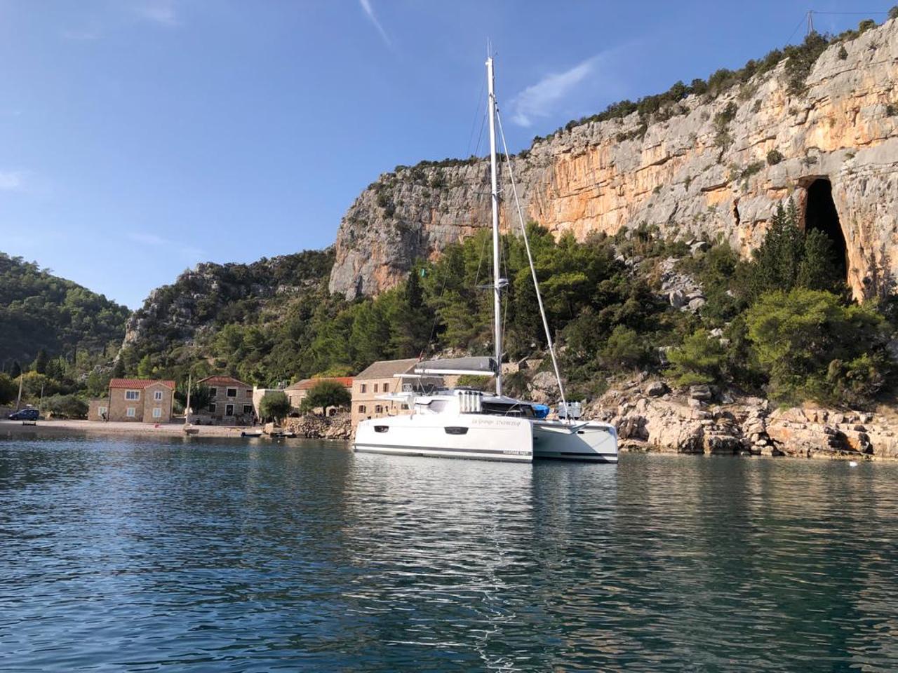 Najam Fountaine Pajot Elba 45 - 5 cab. "La Grange" u destinaciji Zadar | Nautilus - Slika 4
