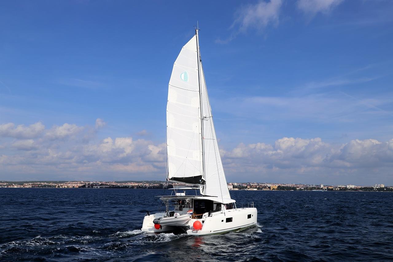 Najam Lagoon 42 - 4 + 2 cab. "Da Vinci" u destinaciji Zadar | Nautilus - Slika 3