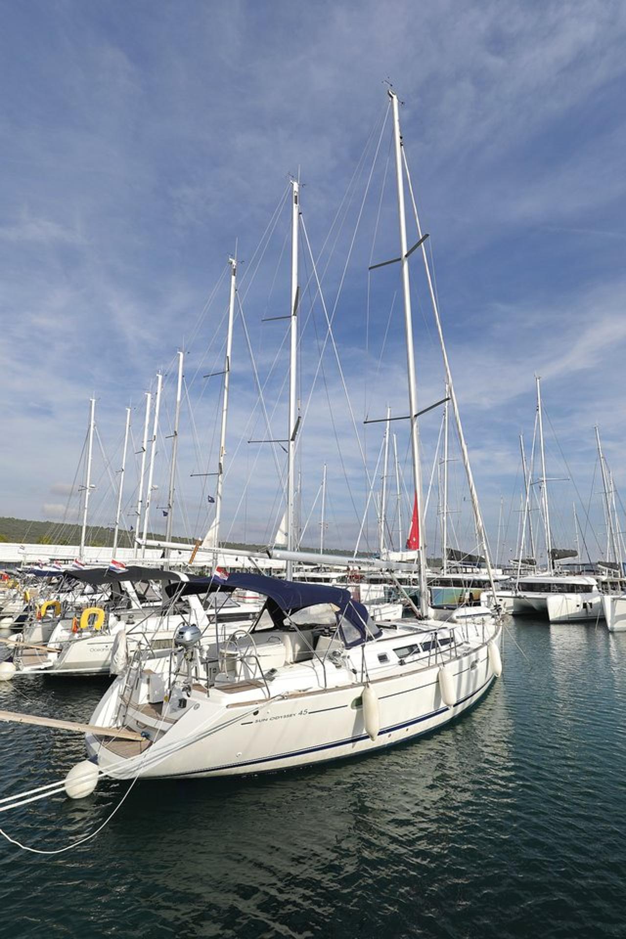 Najam Sun Odyssey 45 "Lejla" u destinaciji Sukošan | Nautilus - Slika 3