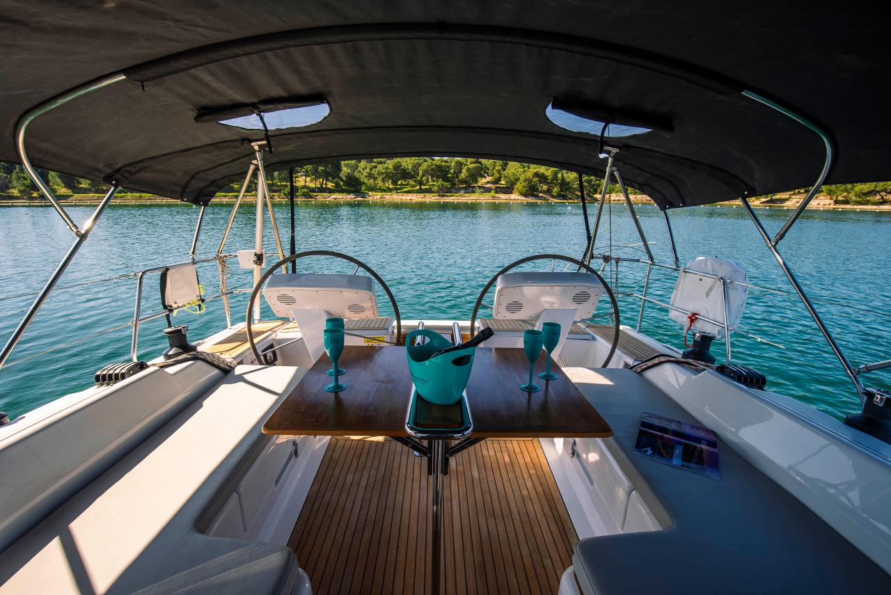 Najam Hanse 458 "Big Blue" u destinaciji Šibenik | Nautilus - Slika 4