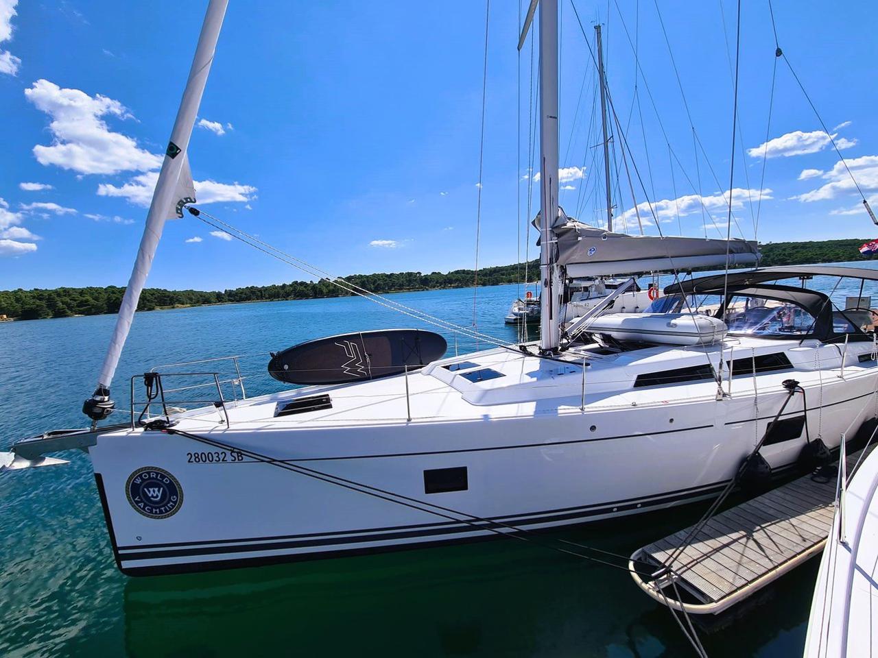 Charter Hanse 508 - 5 + 1 cab. "Adriatiq Scum" in Šibenik | Nautilus - Slika 4