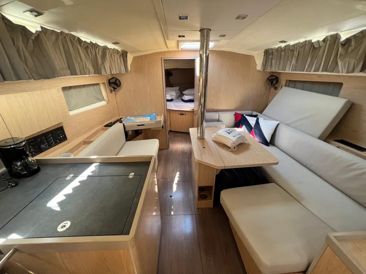 Charter Oceanis 41.1 "Amandine III" in Šibenik | Nautilus - Slika 3