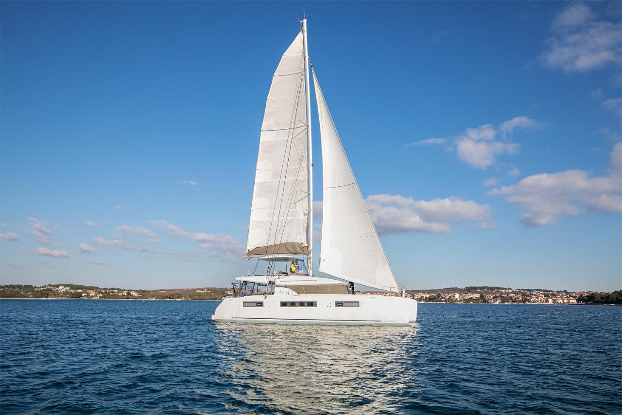 Najam Lagoon 50 - 6 + 1 cab. "Aliana" u destinaciji Medulin | Nautilus - Slika 3