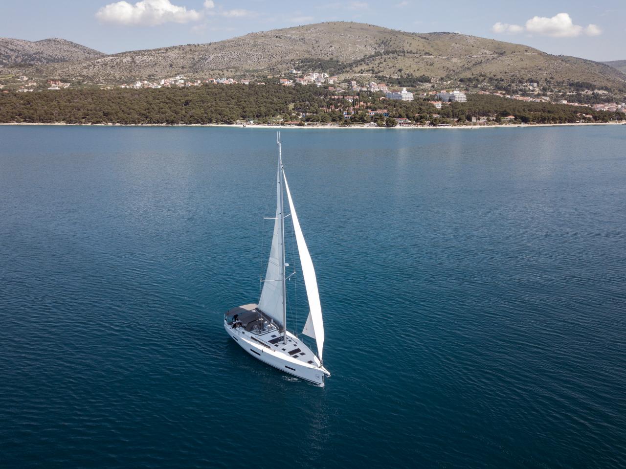 Najam Dufour 530 "Anna III" u destinaciji Seget Donji | Nautilus - Slika 3