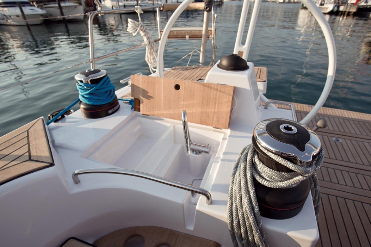 Najam Elan Impression 50 - 5 + 1 cab. "Elysium I" u destinaciji Seget Donji | Nautilus - Slika 4