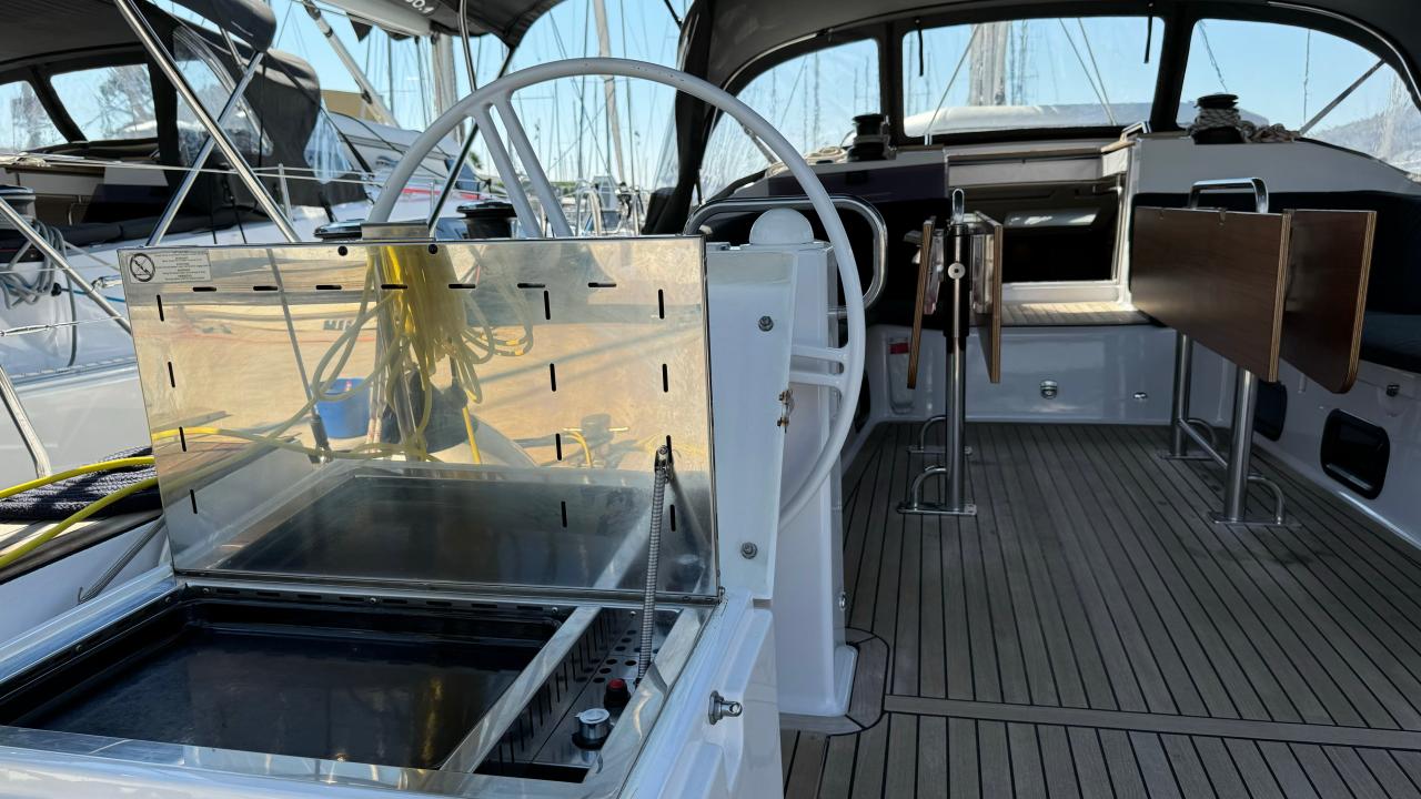 Charter Elan Impression 50.1 - 5 + 1 cab. "Miss Esme" in Seget Donji | Nautilus - Slika 4