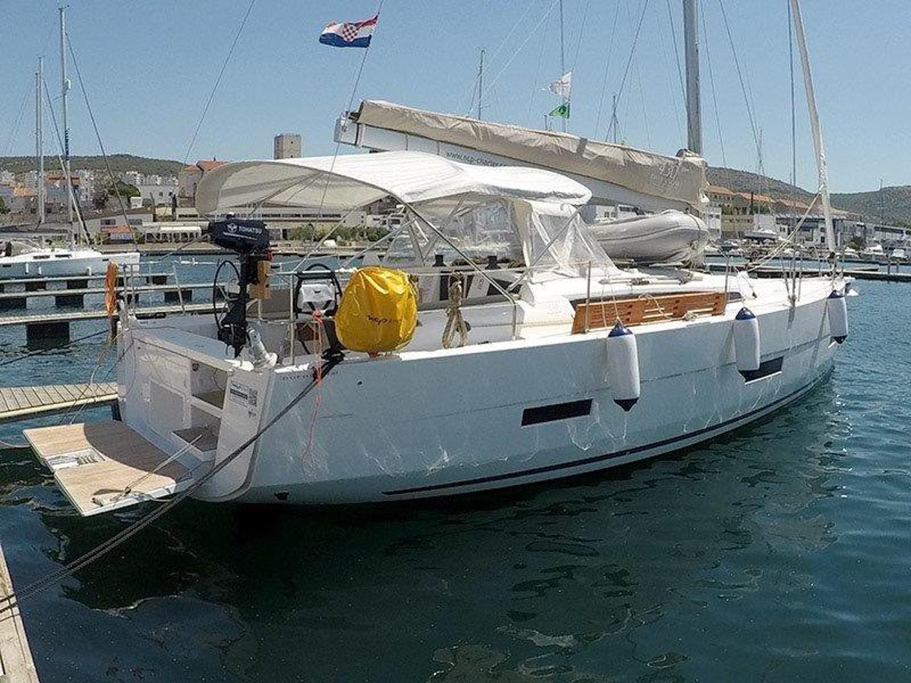 Najam Dufour 430 GL "Sweetest taboo" u destinaciji Šibenik | Nautilus - Slika 4
