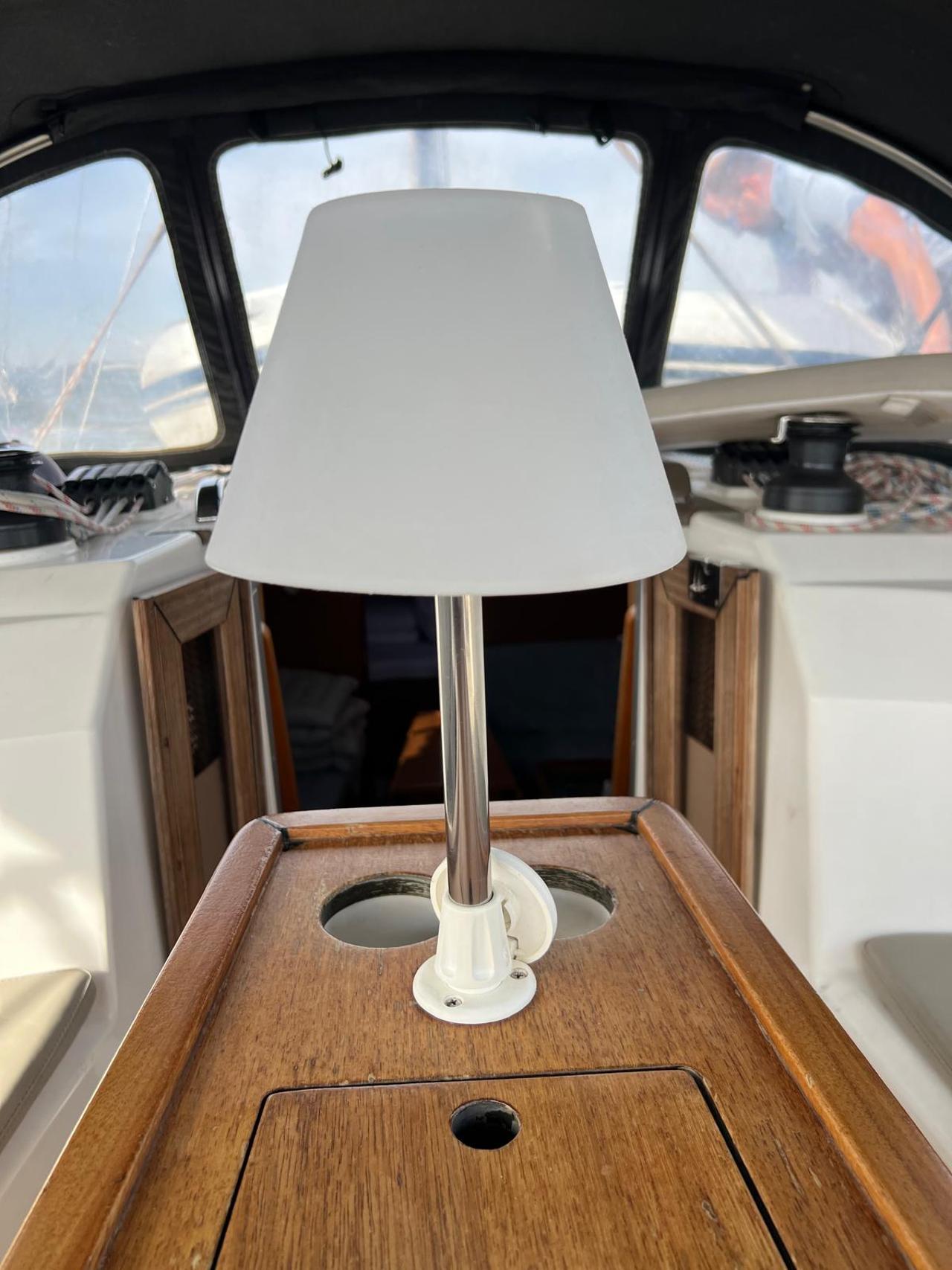 Charter Bavaria Cruiser 34 - 2 cab. "Charlie" in Punat | Nautilus - Slika 4