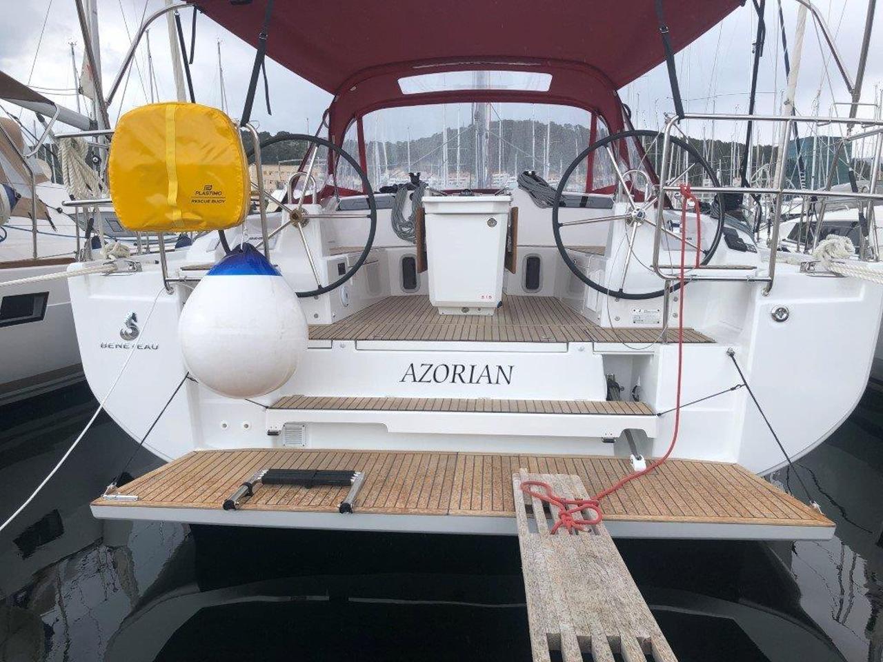 Noleggio Oceanis 40.1 - 3 cab. "Azorian" a Split | Nautilus