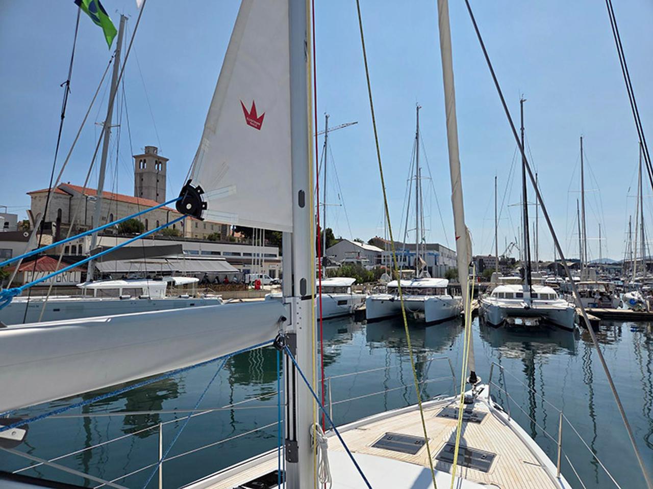 Charter Dufour 44 - 3 cab. "Vera" in Šibenik | Nautilus - Slika 4