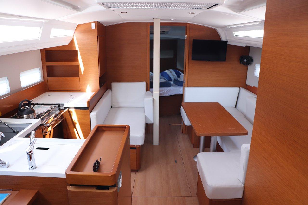 Noleggio Sun Odyssey 410 - 3 cab. "Shaken Not Stirred" a Dubrovnik | Nautilus - Slika 4