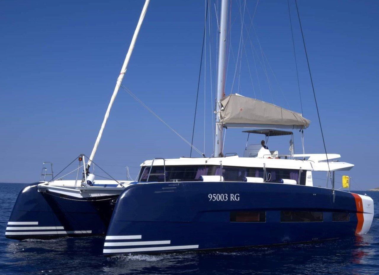 Charter Dufour 48 Catamaran - 5 + 1 cab. "Bro" in Primošten | Nautilus