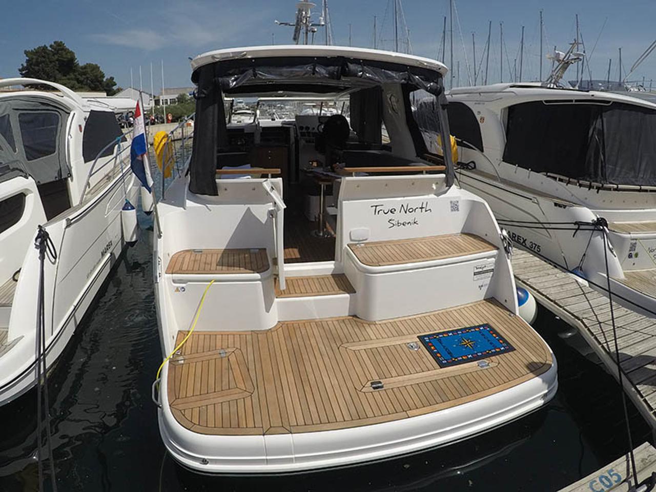 Najam Marex 360 Cabriolet Cruiser "True North" u destinaciji Šibenik | Nautilus - Slika 3