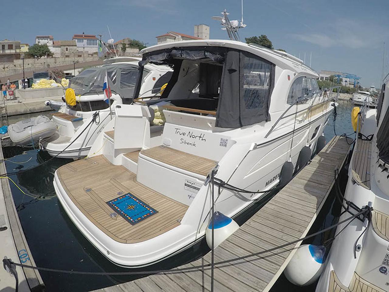 Najam Marex 360 Cabriolet Cruiser "True North" u destinaciji Šibenik | Nautilus - Slika 4