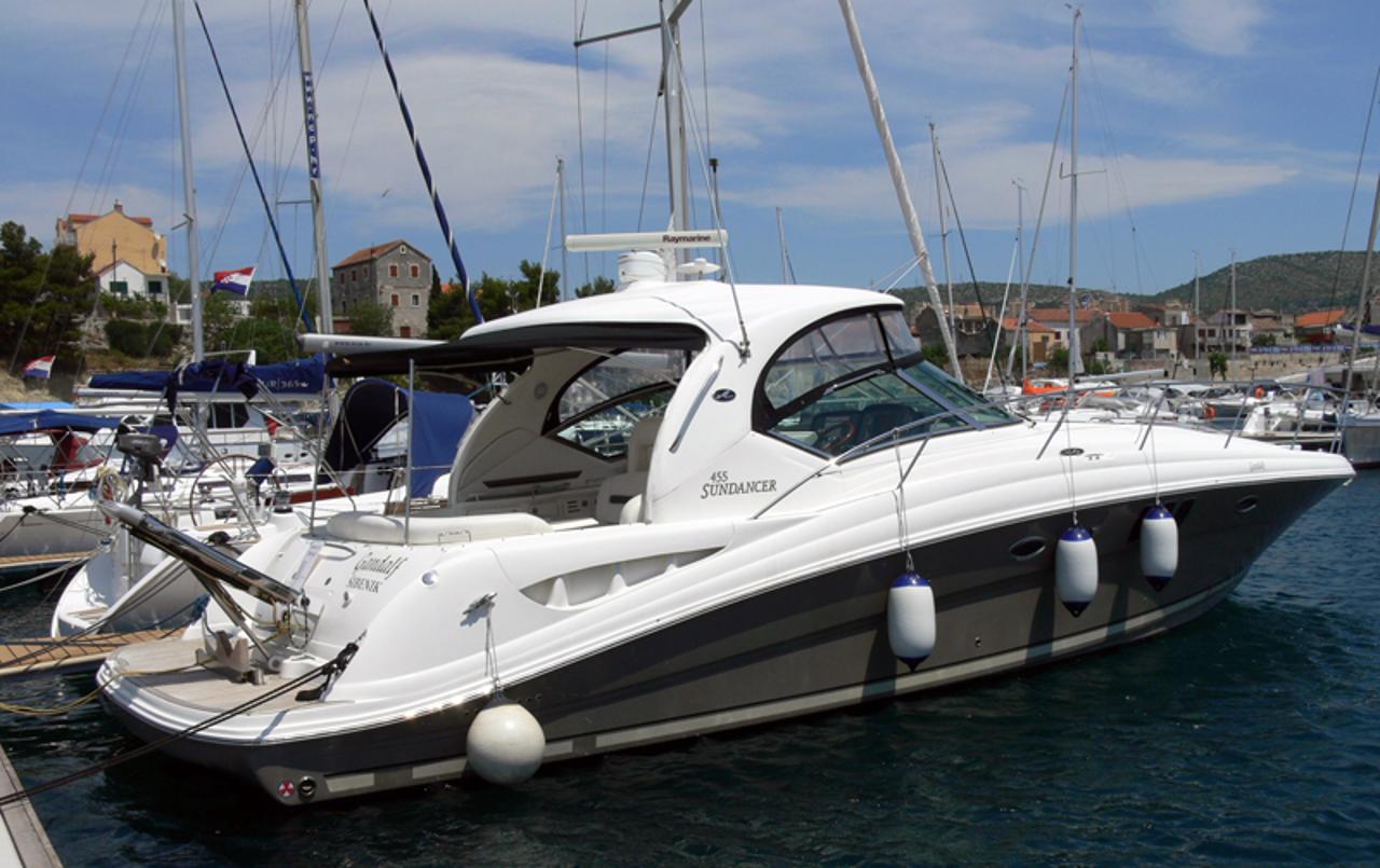 Charter Sea Ray 455 "Gandalf" in Šibenik | Nautilus - Slika 3