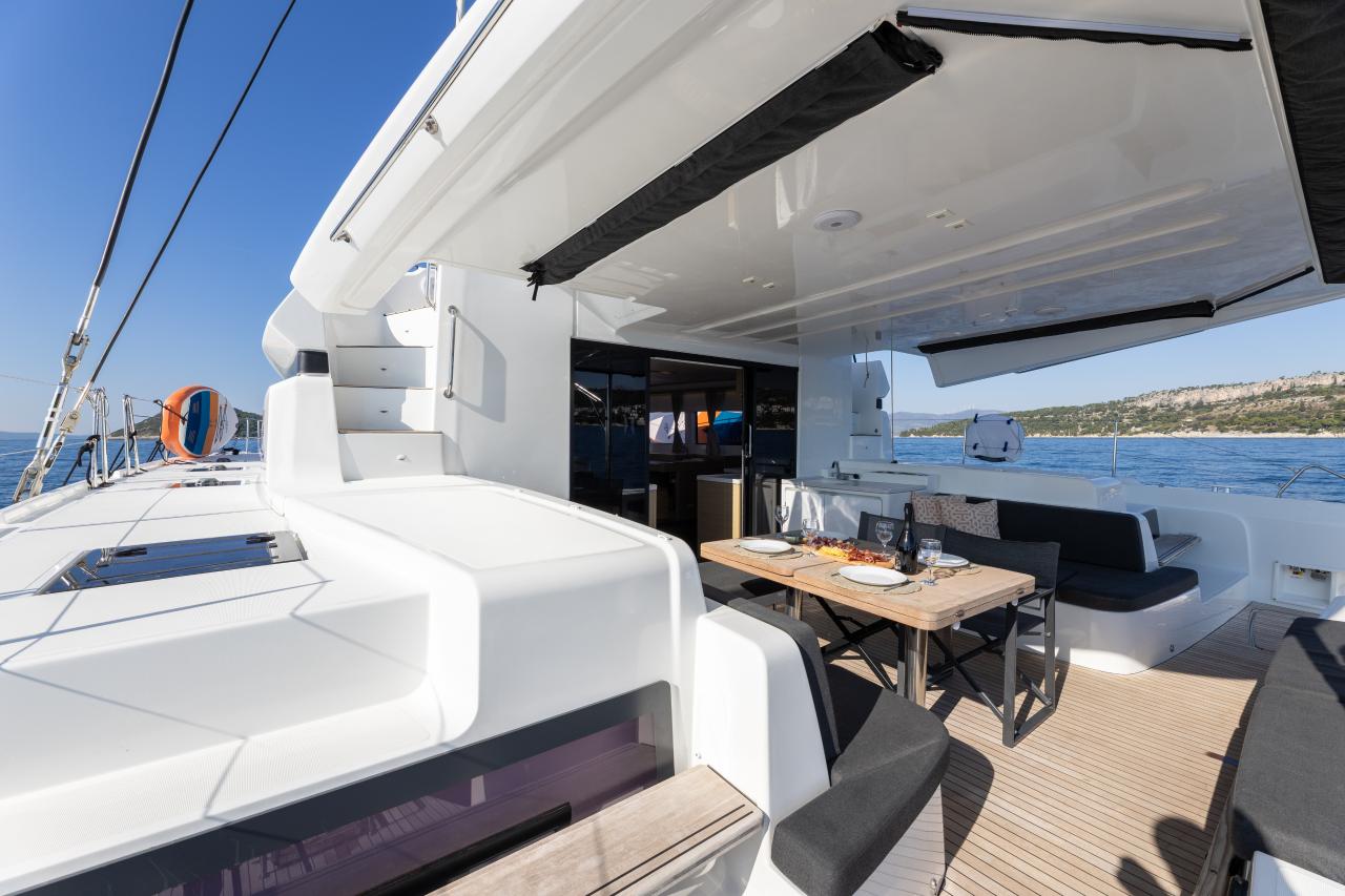 Najam Lagoon 51 - 6 + 1 cab. "Reality" u destinaciji Split | Nautilus - Slika 4