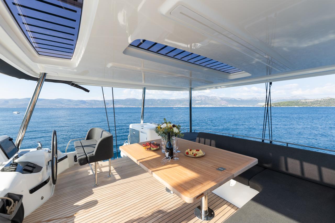 Najam Lagoon 55 - 5 + 2 cab. "Artisan" u destinaciji Split | Nautilus - Slika 3