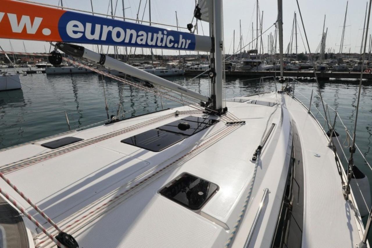 Charter Bavaria Cruiser 46 - 4 cab. "Florida" in Biograd na Moru | Nautilus - Slika 4
