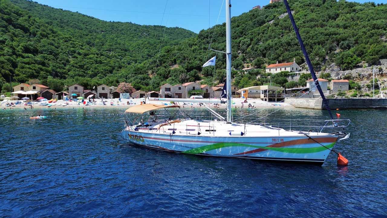 Najam Bavaria 44 "Kigo 2" u destinaciji Rijeka | Nautilus - Slika 4